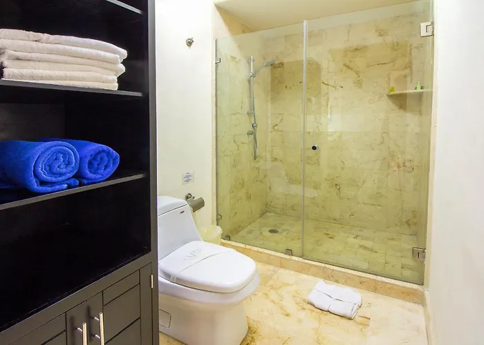 Ocean View 2 Bedroom 2nd Floor At Corto Maltes By Dpm Apartamento Playa del Carmen